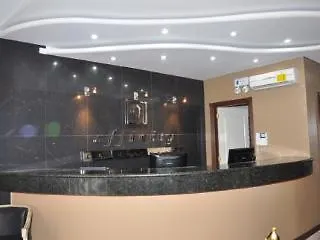 Affinity Condo Resort - Luxury Hotel Angeles