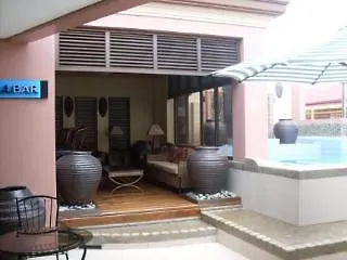 Affinity Condo Resort - Luxury Hotel Angeles