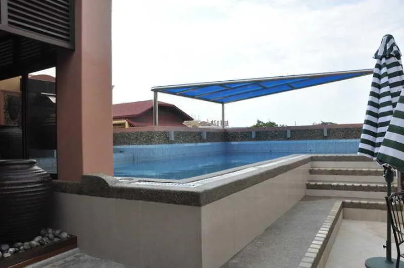 ***  Affinity Condo Resort - Luxury Hotel Angeles Philippines