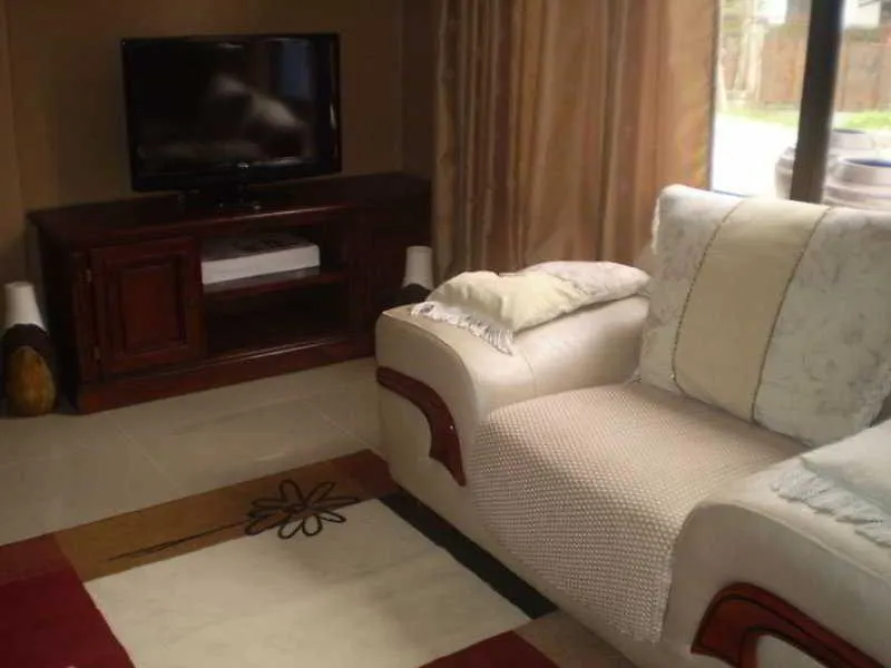 ***  Affinity Condo Resort - Luxury Hotel Angeles Philippines