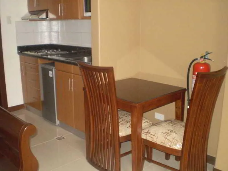 Affinity Condo Resort - Luxury Hotel Angeles